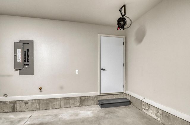 4120 Arthur Drive S, Fargo, ND 58104