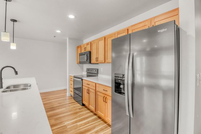 4120 Arthur Drive S, Fargo, ND 58104