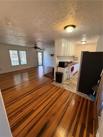 2435 Vinson Mountain Road, Rockmart, GA 30153