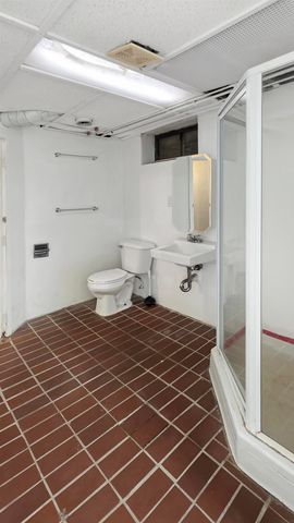 129 Acadia Street, Waterloo, IA 50702