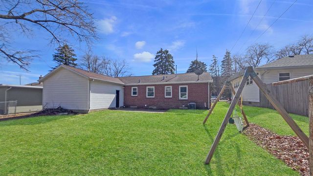 129 Acadia Street, Waterloo, IA 50702