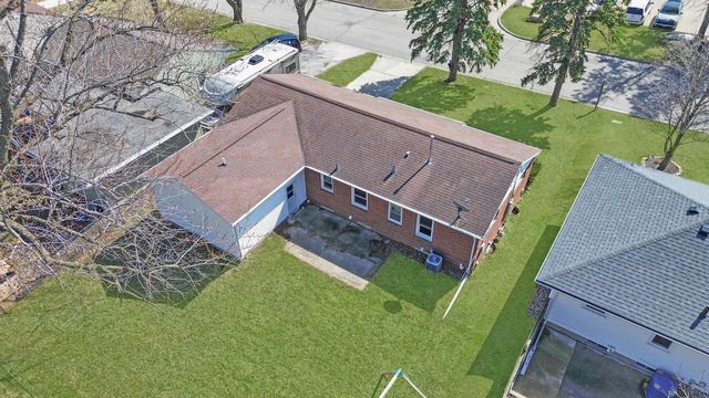 129 Acadia Street, Waterloo, IA 50702