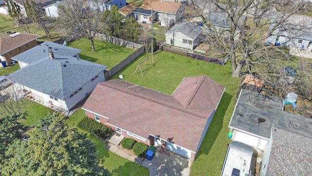 129 Acadia Street, Waterloo, IA 50702