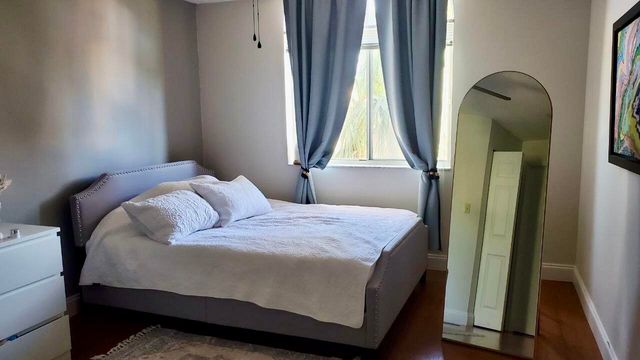 20303 Glenmoor Drive, West Palm Beach, FL 33409