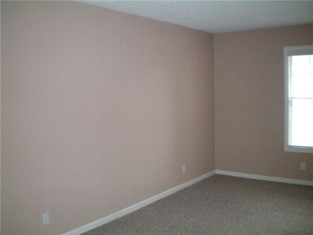 702 E Island Square Drive, St Simons Island, GA 31522