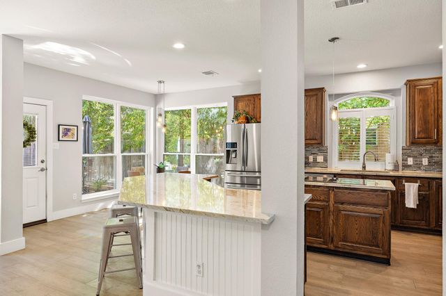 3712 Royal Port Rush DR, Round Rock, TX 78664