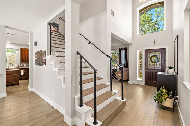 3712 Royal Port Rush DR, Round Rock, TX 78664