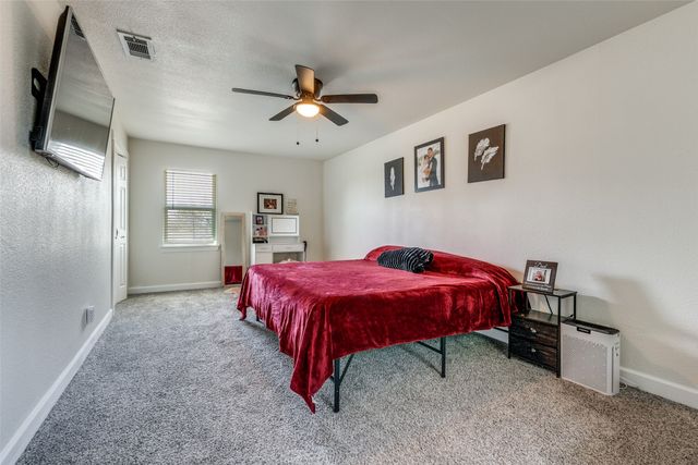 2736 Larchmont Drive, Mesquite, TX 75150