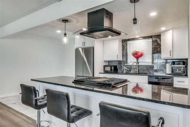 2736 Larchmont Drive, Mesquite, TX 75150