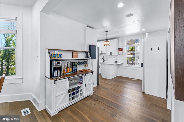 2208 ELSINORE AVE, Baltimore, MD 21216