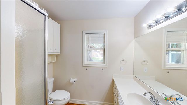107 Hampton Court, Victoria, TX 77904
