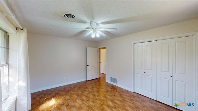 107 Hampton Court, Victoria, TX 77904
