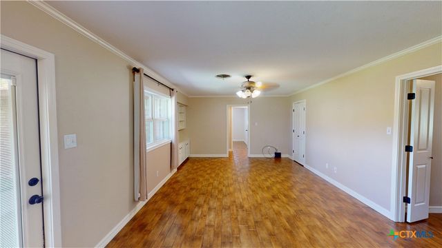 107 Hampton Court, Victoria, TX 77904