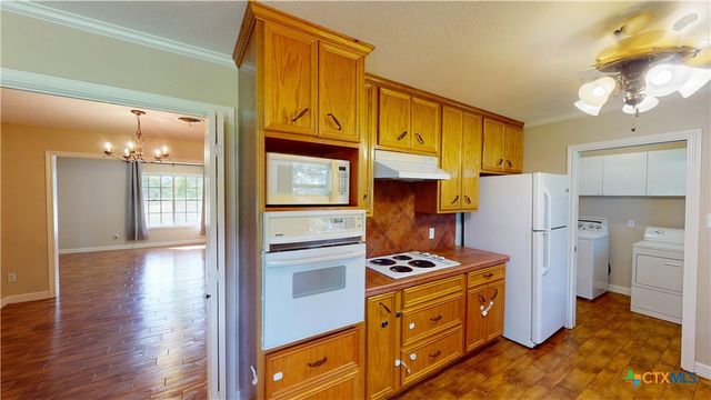 107 Hampton Court, Victoria, TX 77904
