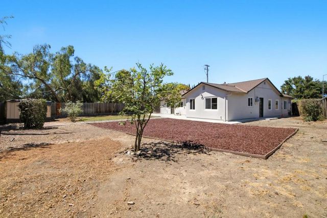10010 Bret Avenue, Cupertino, CA 95014