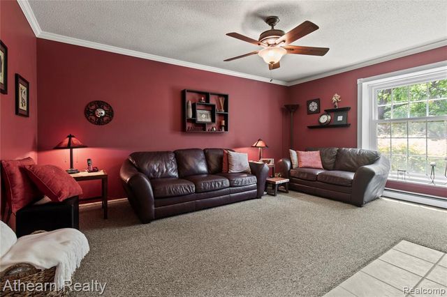 12427 Foley Road, Fenton, MI 48430