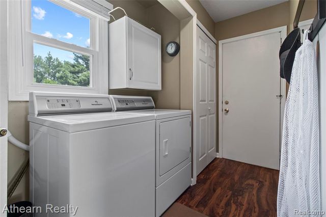 12427 Foley Road, Fenton, MI 48430