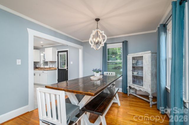 704 Dogwood Avenue, Lincolnton, NC 28092