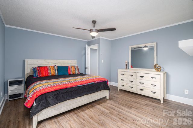 704 Dogwood Avenue, Lincolnton, NC 28092