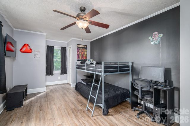704 Dogwood Avenue, Lincolnton, NC 28092