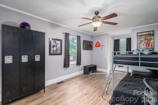 704 Dogwood Avenue, Lincolnton, NC 28092