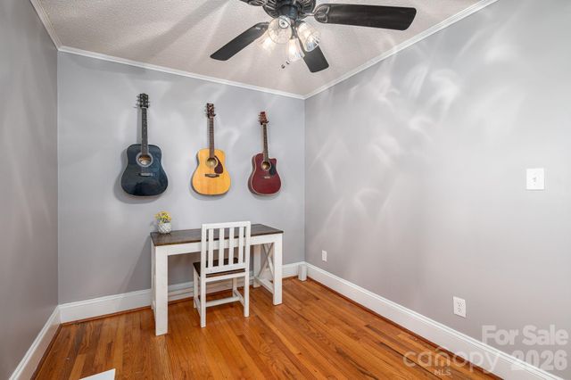 704 Dogwood Avenue, Lincolnton, NC 28092