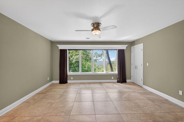 99 Castano Drive, Hot Springs Village, AR 71909