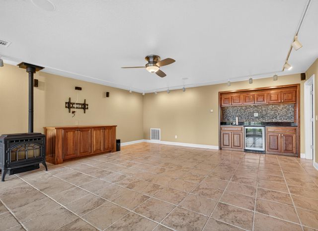 99 Castano Drive, Hot Springs Village, AR 71909