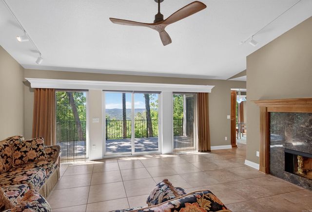 99 Castano Drive, Hot Springs Village, AR 71909