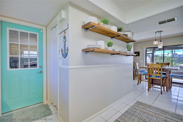 327 Anderson Street NE, Lake Placid, FL 33852