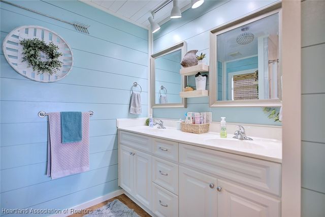 327 Anderson Street NE, Lake Placid, FL 33852