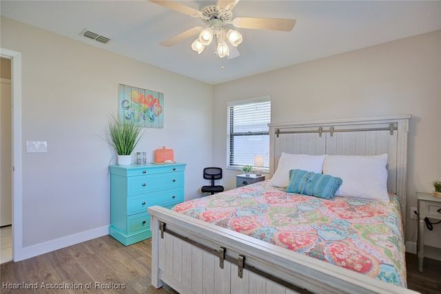 327 Anderson Street NE, Lake Placid, FL 33852