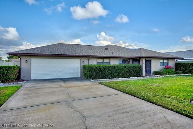 327 Anderson Street NE, Lake Placid, FL 33852