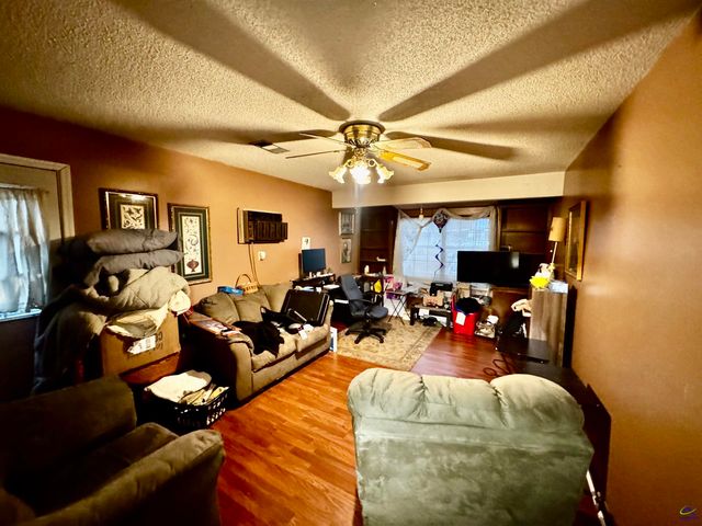 103 Lake Drive, Warner Robins, GA 31088