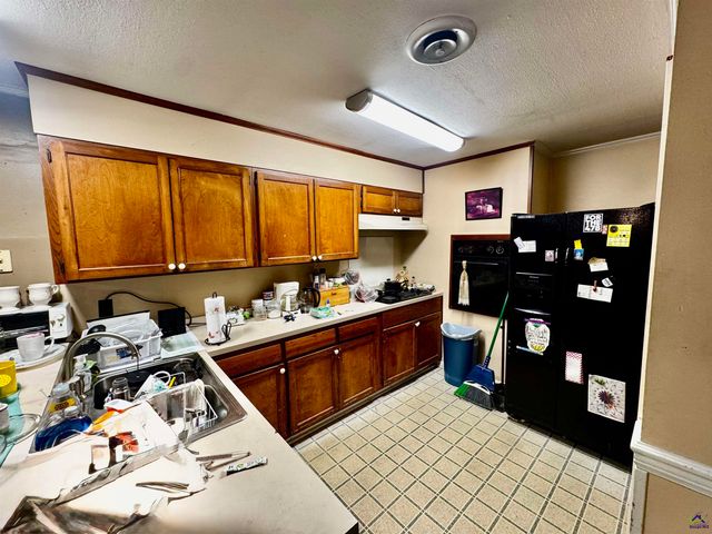 103 Lake Drive, Warner Robins, GA 31088