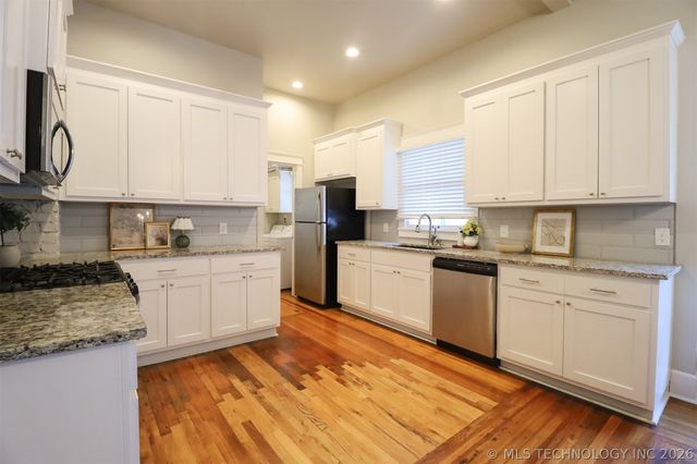 740 N Denver Avenue, Tulsa, OK 74106
