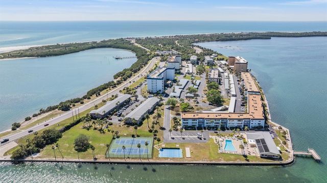 7 DUNOON PLACE 111, Dunedin, FL 34698