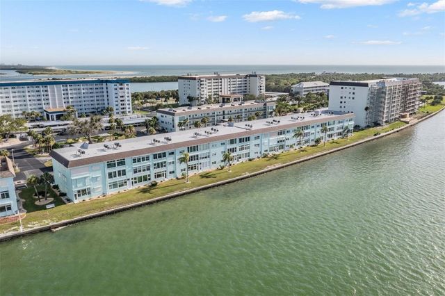 7 DUNOON PLACE 111, Dunedin, FL 34698