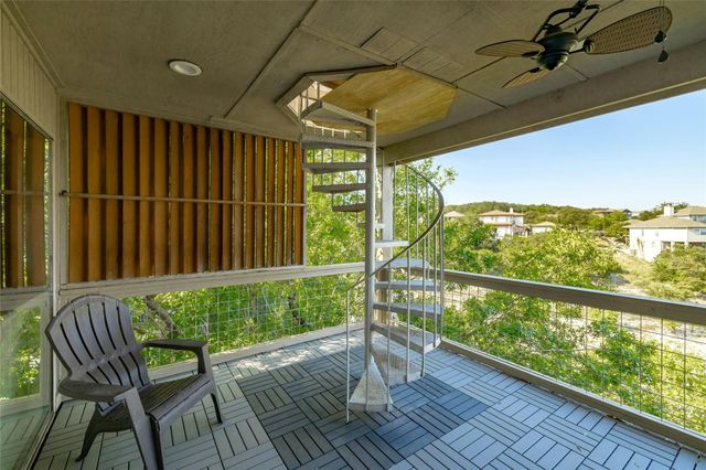 537 Venture BLVD S, Point Venture, TX 78645