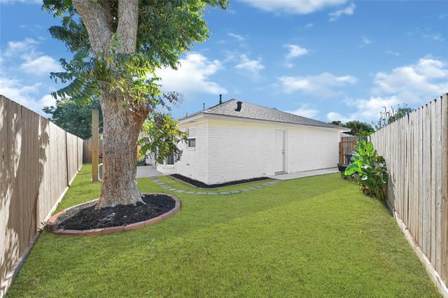 1411 Pi Circle, Pasadena, TX 77504