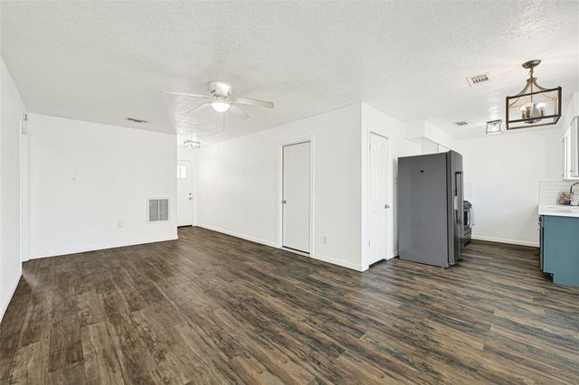 1411 Pi Circle, Pasadena, TX 77504