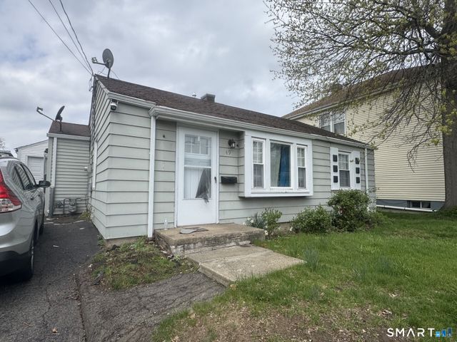 49 Abbotsford Avenue, West Hartford, CT 06110