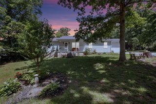 300 Troy Ln, Hohenwald, TN 38462