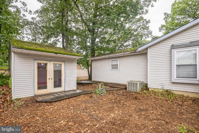 20 SUGAR BUSH DR, Sicklerville, NJ 08081