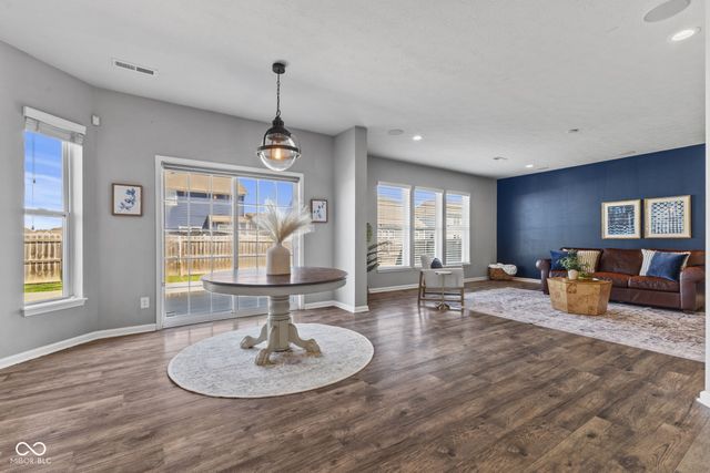 1340 Fieldcrest Lane, Greenwood, IN 46143