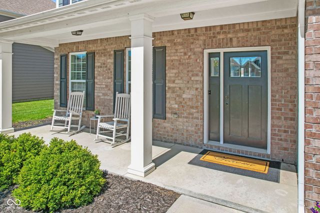 1340 Fieldcrest Lane, Greenwood, IN 46143