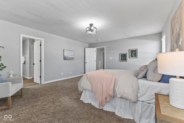1340 Fieldcrest Lane, Greenwood, IN 46143