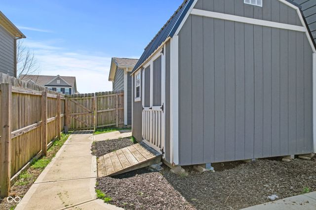 1340 Fieldcrest Lane, Greenwood, IN 46143