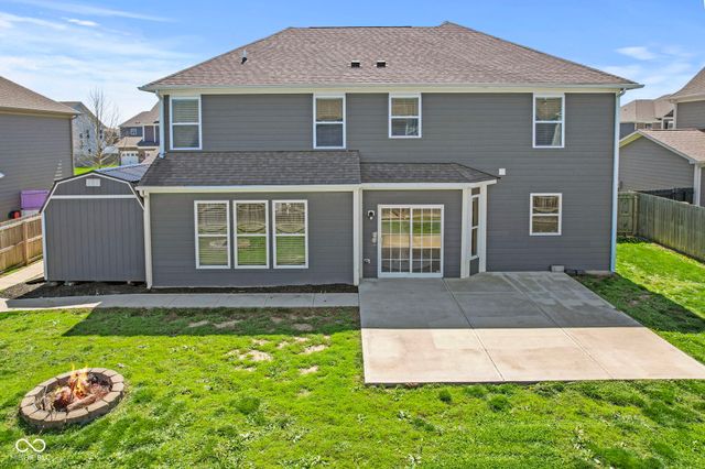 1340 Fieldcrest Lane, Greenwood, IN 46143