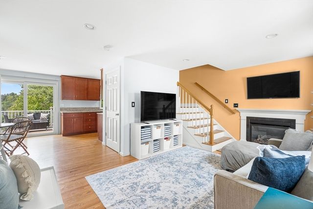25 Gordon Road, Lynn, MA 01904